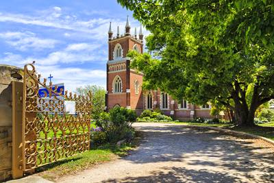 Mudgee bapt church gate